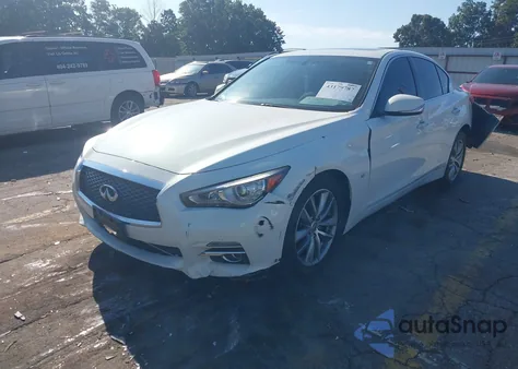 2015 Infiniti Q50 Premium z USA, uszkodzony, nr VIN JN1BV7AP7FM333153